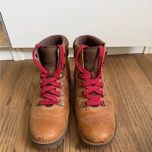 Timberland Leather Boots with Red Laces
